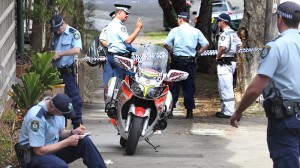 244469-cops
